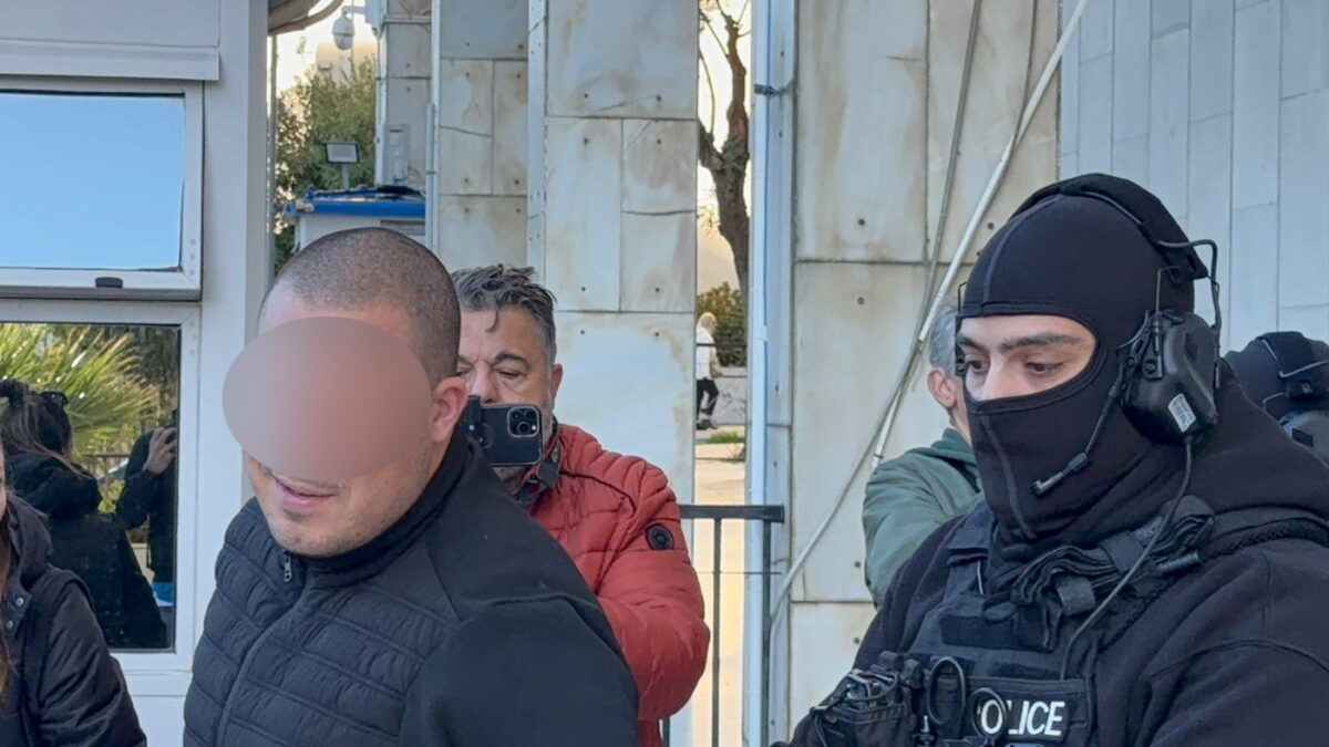 Δολοφονία στην Φοινικούντα