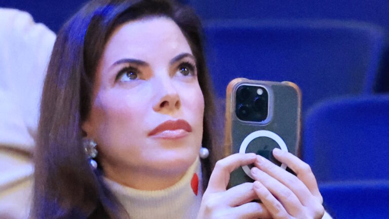 Αντελίνα Βαρθακούρη