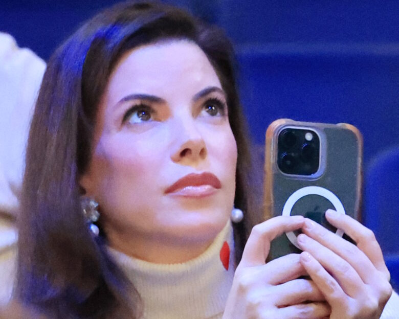 Αντελίνα Βαρθακούρη: «Όταν αποφάσισα να σταματήσω την τηλεόραση, με κοίταζα στον καθρέφτη και δεν με  αναγνώριζα»