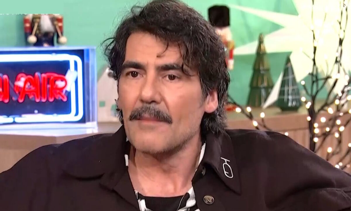 Aντώνης Καρυστινός