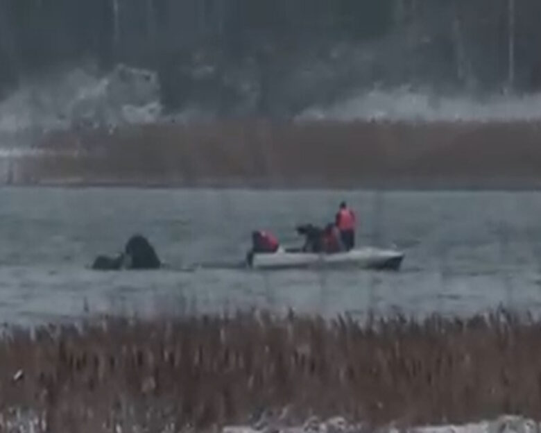 Ρωσία: Συντριβή ρωσικού στρατιωτικού αεροσκάφος An-22 – Νεκρά όλα τα μέλη του πληρώματος