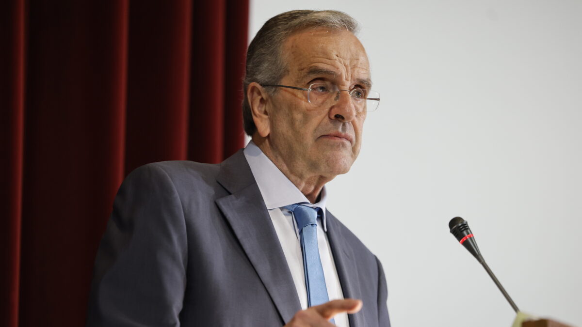 Αντώνης Σαμαράς