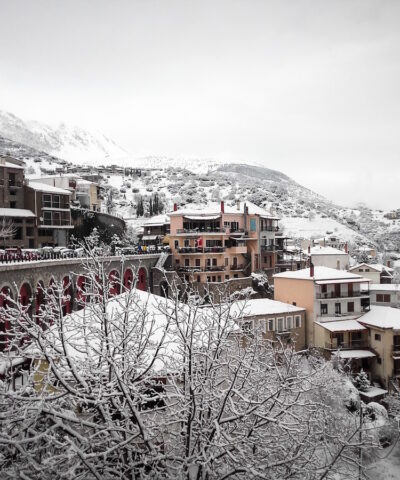 ΧΙΟΝΙΣΜΕΝΗ ΑΡΑΧΩΒΑ