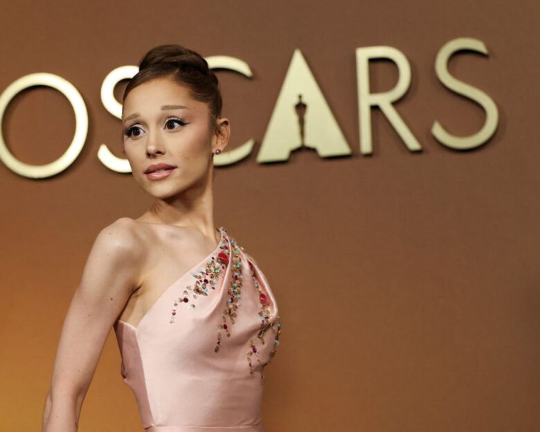 Η Αριάνα Γκράντε καταδικάζει τα σχόλια για το σώμα της: «Δεν ξέρετε ποτέ τι περνάει κάποιος»