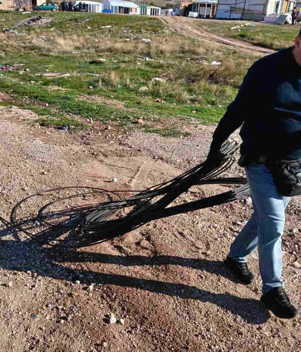 «Ντου» της αστυνομίας σε οικισμό στον Ασπρόπυργο