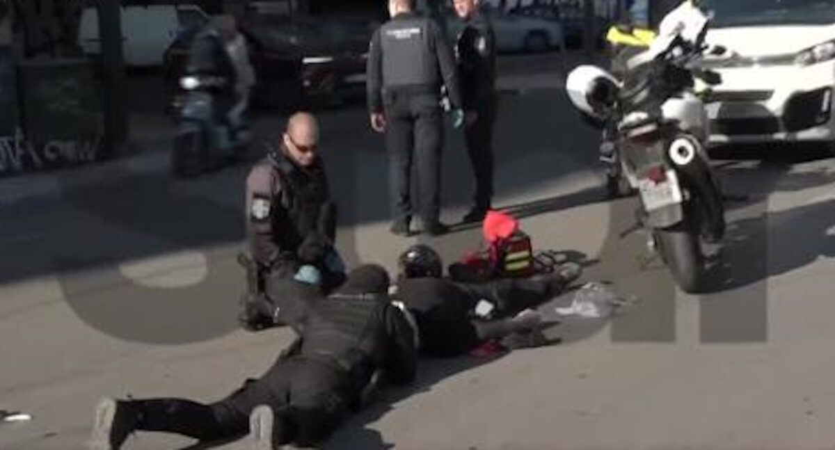 Αστυνομικός διέσωσε θύμα τροχαίου στην Πατησίων με κίνδυνο της ζωής του