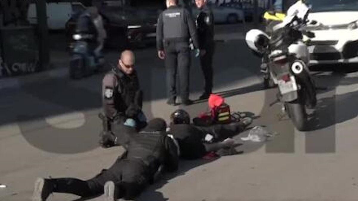 Αστυνομικός διέσωσε θύμα τροχαίου στην Πατησίων με κίνδυνο της ζωής του