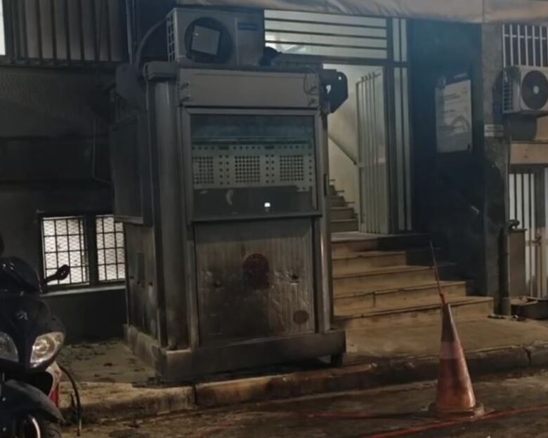 Επίθεση με μολότοφ στο ΑΤ Κυψέλης