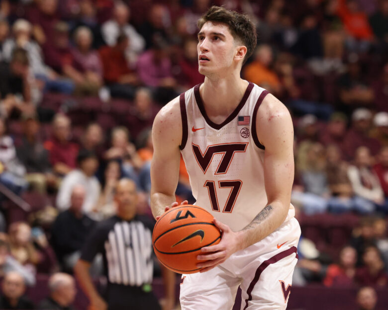 Ο Νεοκλής Αβδάλας τρελαίνει τους Αμερικανούς: Νεά 30άρα με το Βιρτζίνια Τεκ