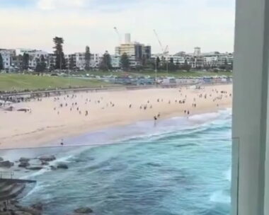 Θαμώνες μπαρ καταγράφουν το μακελειό στο Σίδνεϊ