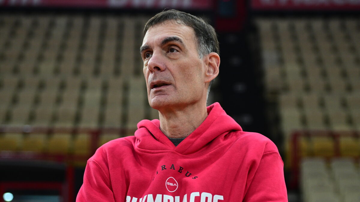 Ο Γιώργος Μπαρτζώκας στην προπόνηση του Ολυμπιακού (KLODIAN LATO