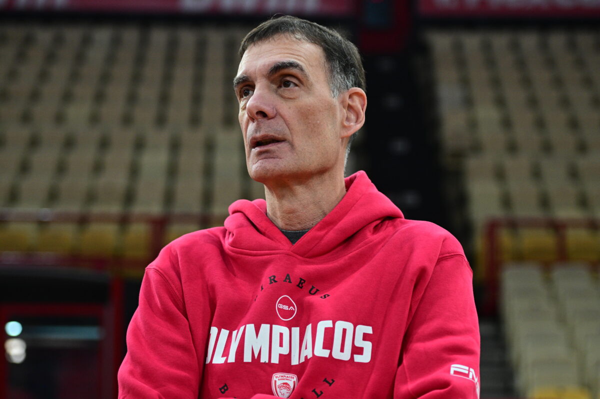 Ο Γιώργος Μπαρτζώκας στην προπόνηση του Ολυμπιακού (KLODIAN LATO