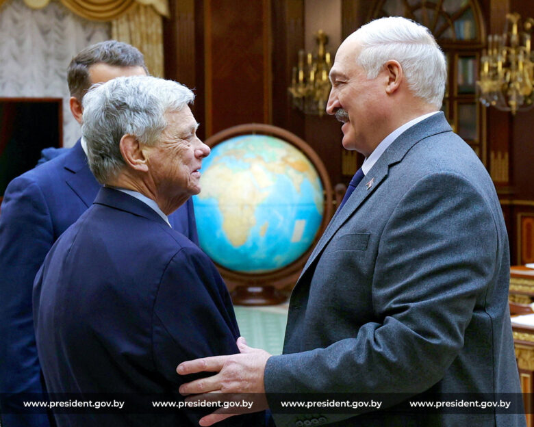 Λευκορωσία: Ο απεσταλμένος του Τραμπ στο Μινσκ για διαπραγματεύσεις περί απελευθέρωσης πολιτικών κρατουμένων