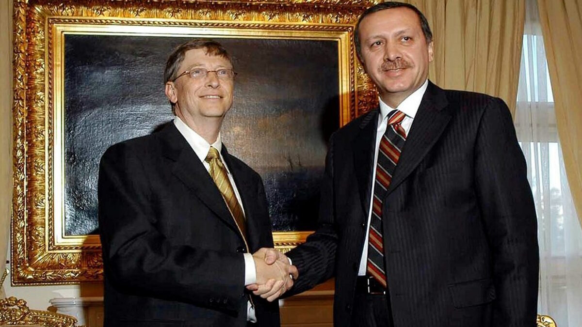 Ο Bill Gates και ο Recep Tayyip Erdogan σε συνάντησή τους στην Άγκυρα