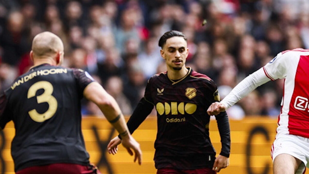 Ο Μπουσαΐντ με την Ουτρέχτη