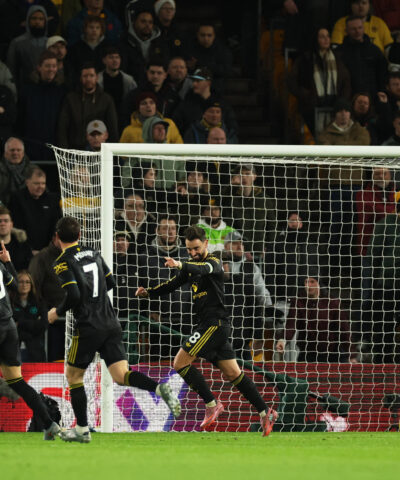 Ο Μπρούνο Φερνάντες πανηγυρίζει για τη Γιουνάιτεντ