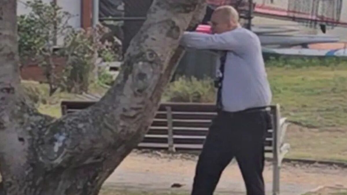 Ο αστυνομικός που σκότωσε τον τρομοκράτη