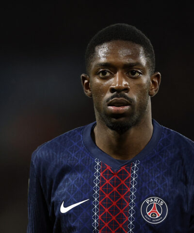 Ο Ντεμπελέ σε αγώνα της Παρί