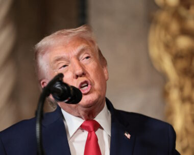 Ο Αμερικανός Πρόεδρος, Ντόναλντ Τραμπ ανακοινώνει τον «Χρυσό Στόλο» του Πολεμικού Ναυτικού των ΗΠΑ