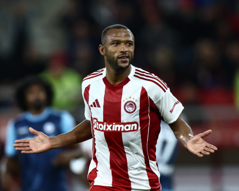 Ο Ελ Κααμπί του Ολυμπιακού θα αγωνιστεί με το Μαρόκο στο Copa Africa