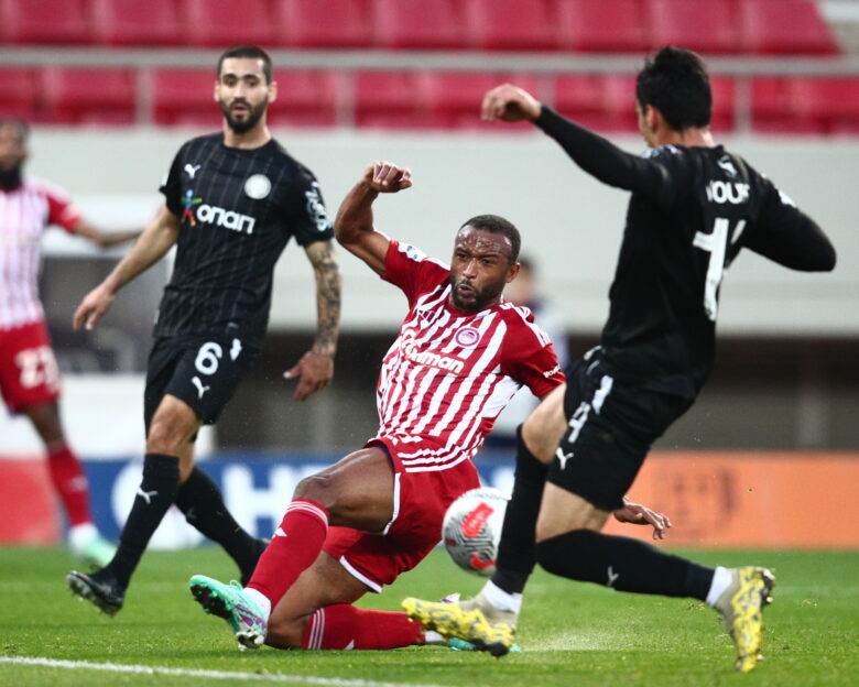 Ολυμπιακός – ΟΦΗ live για τη 13η αγωνιστική της Super League