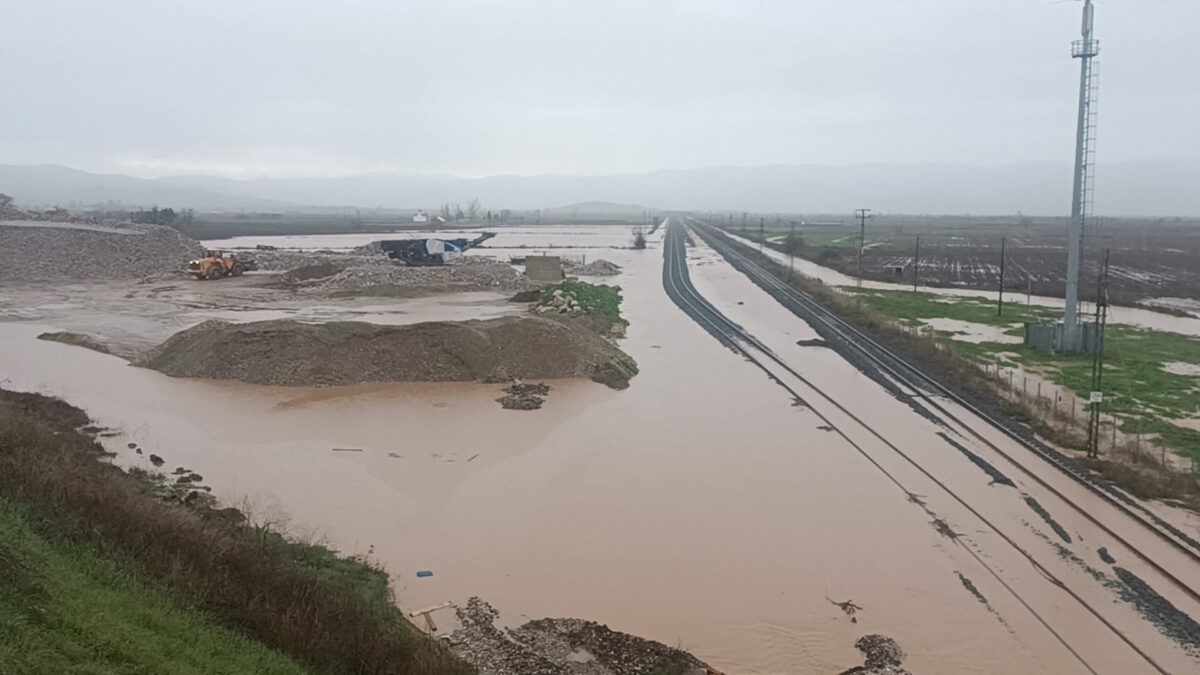 Ο φουσκωμένος ποταμός Ενιπέας