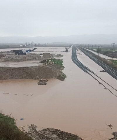 Ο φουσκωμένος ποταμός Ενιπέας