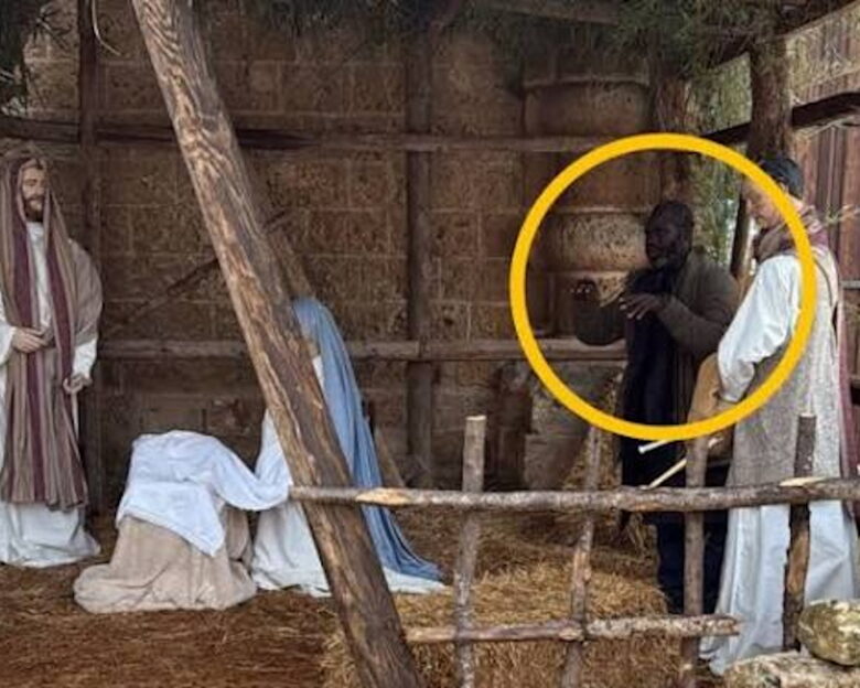 Ιταλία: Παρίστανε το άγαλμα σε χριστουγεννιάτικη φάτνη για να μην συλληφθεί από την αστυνομία