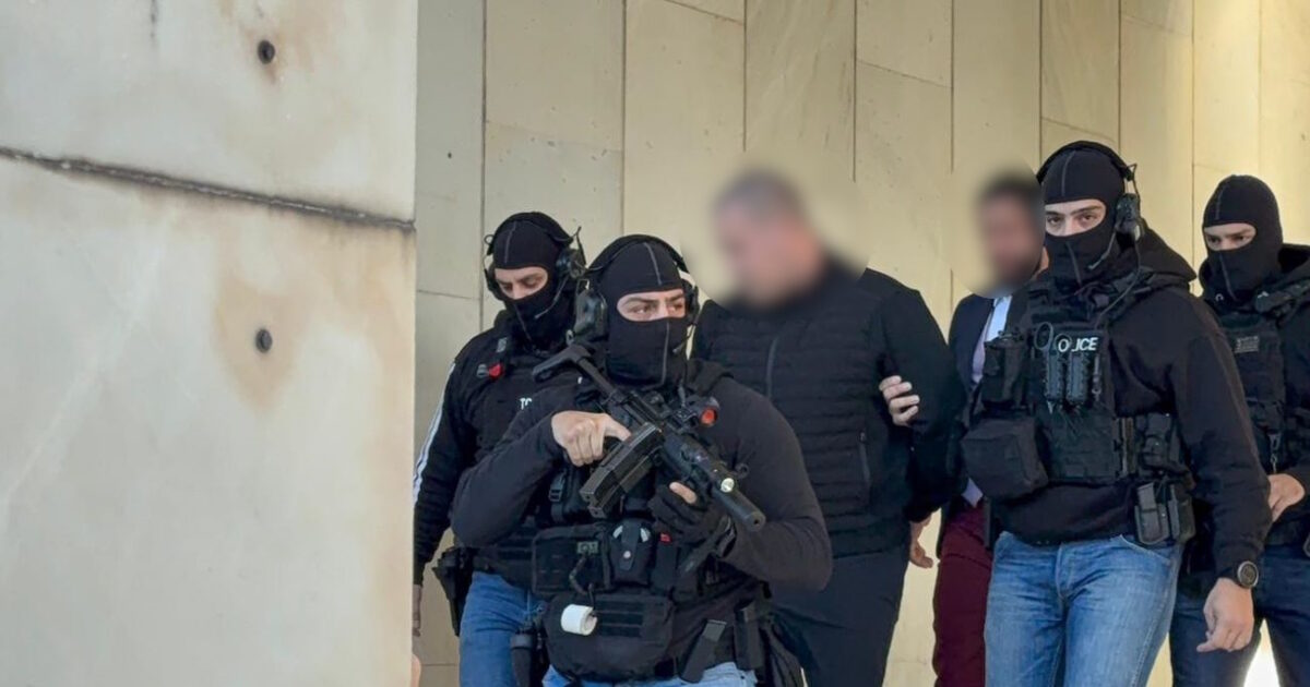 Δολοφονία στη Φοινικούντα