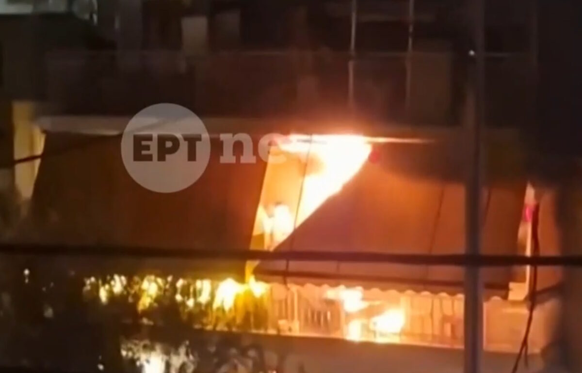 Φωτιά στην Καλλιθέα