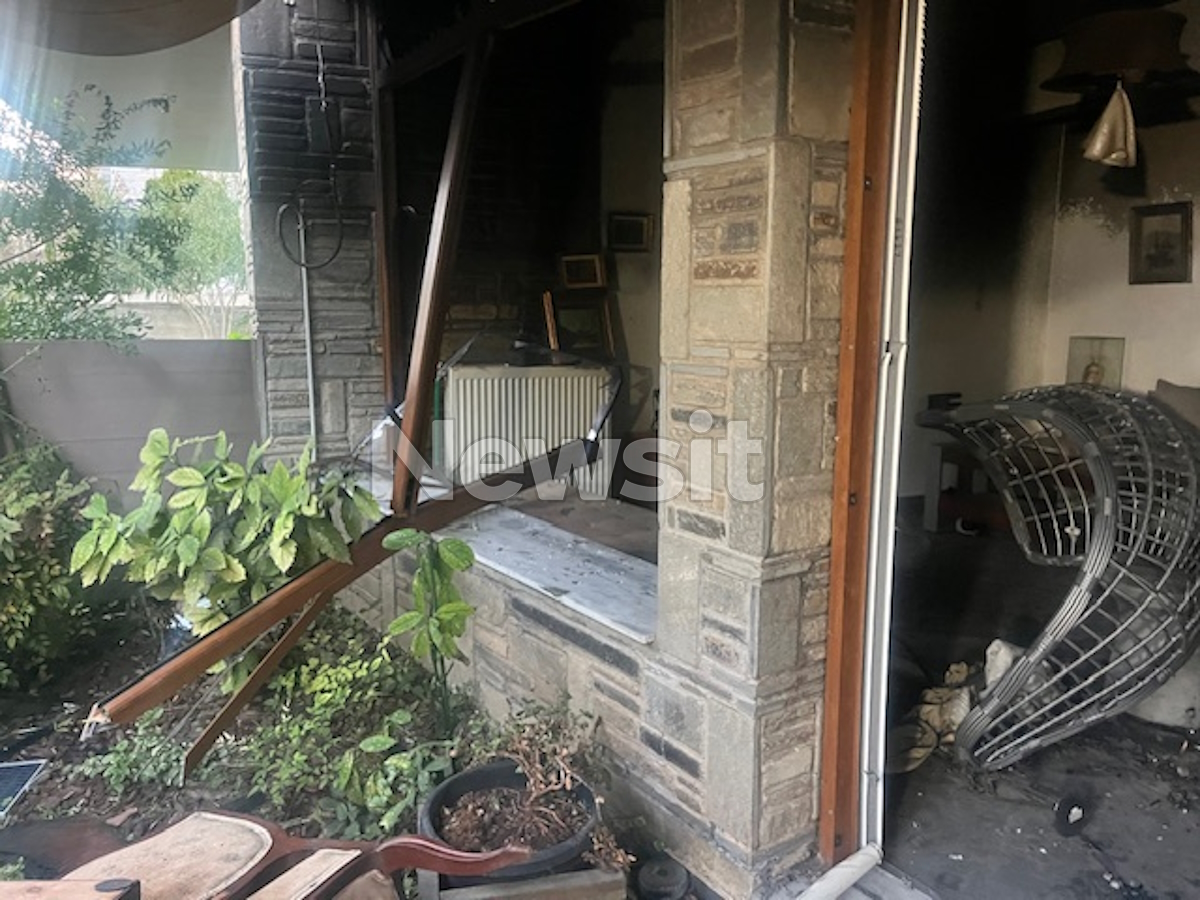 Το σπίτι του 68χρονου μετά τις εκρήξεις