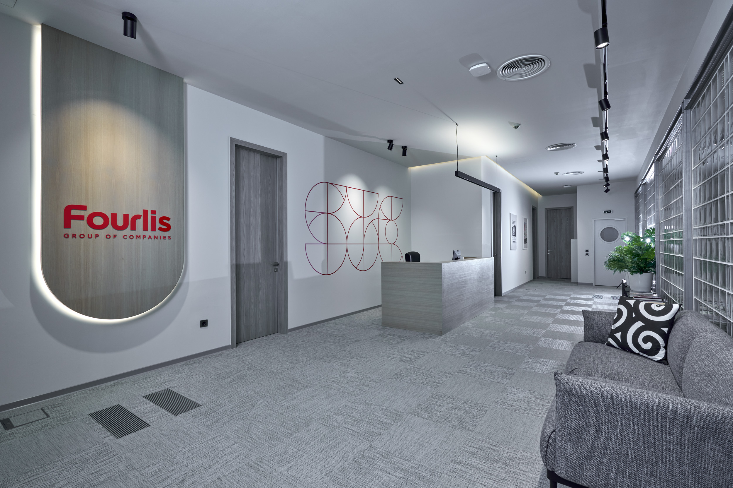 fourlis group grafeia