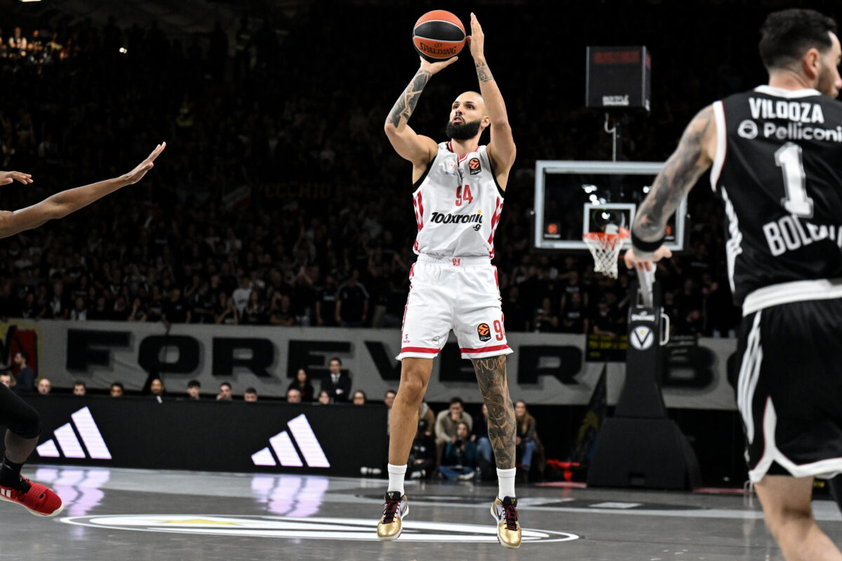 Ο Φουρνιέ κόντρα στη Βίρτους