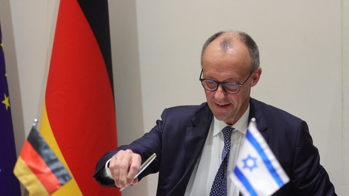 Φρίντριχ Μερτς