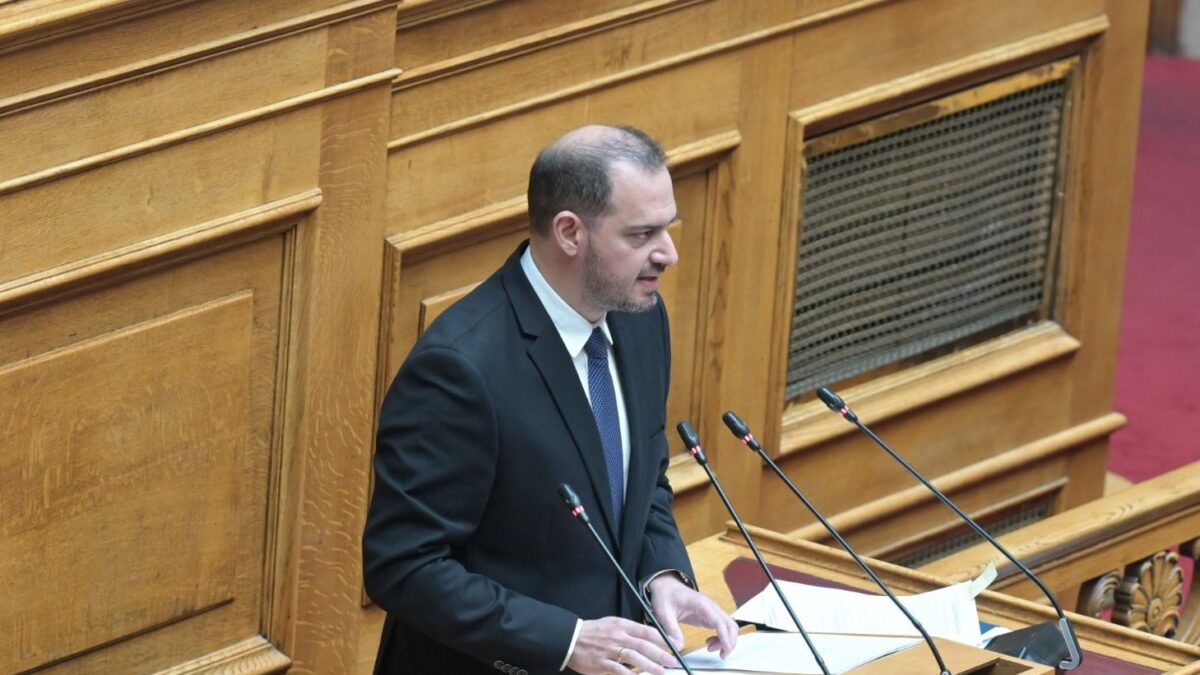 ο Υφυπουργός Εθνικής Οικονομίας και Οικονομικών, Γιώργος Κώτσηρας