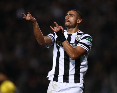 Γιώργος Γιακουμάκης