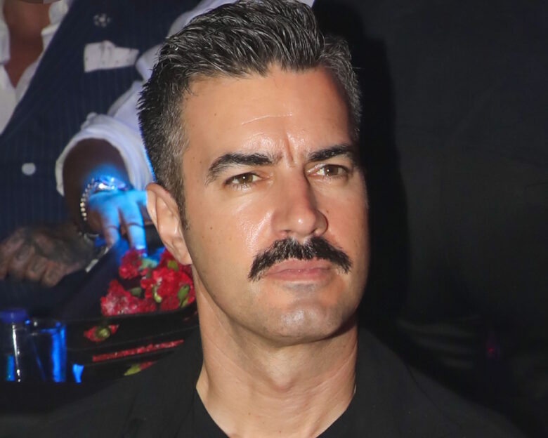 Ο Γιάννης Τσιμιτσέλης στο νοσοκομείο: Η απουσία από το «Όπου υπάρχει Ελλάδα» και η φωτογραφία στο κρεβάτι