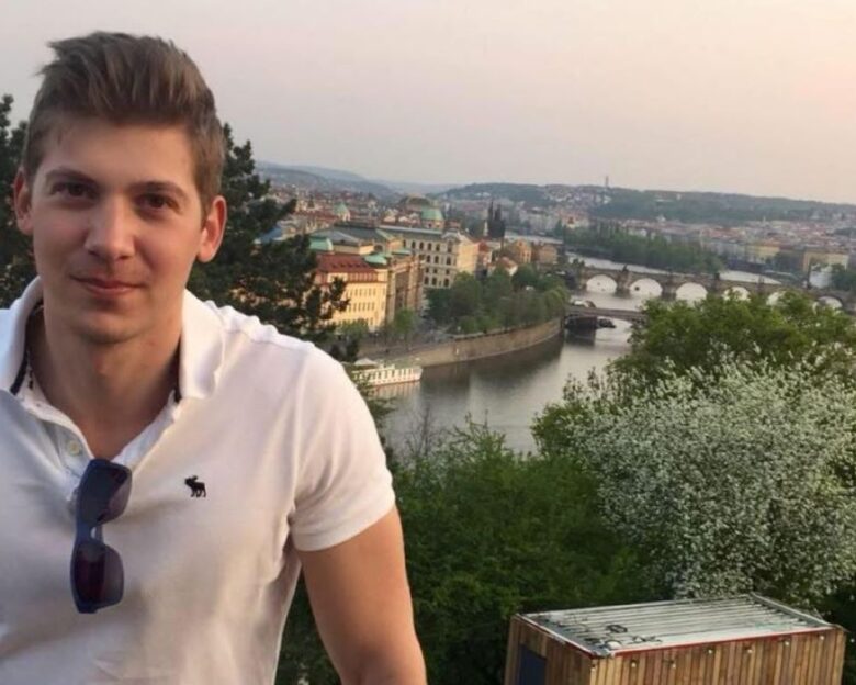 Κρήτη: «Με πήρε τηλέφωνο, μου είπε ότι δεν ήταν καλά και εξαφανίστηκε» λέει ο πατέρας του 33χρονου γιατρού που αγνοείται