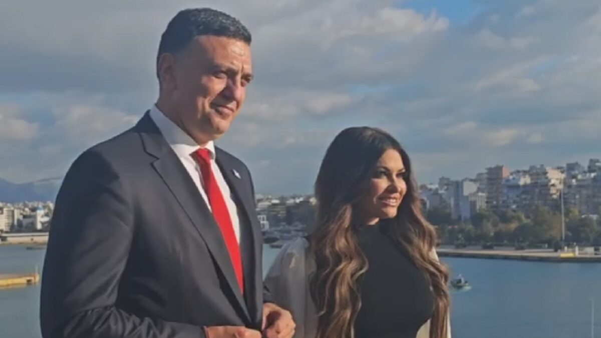 Κίμπερλι Γκιλφόιλ και Βασίλης Κικίλιας