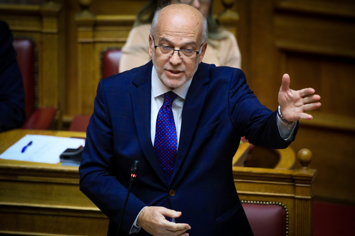 Ο υπουργός Δικαιοσύνης, Γιώργος Φλωρίδης στην τρίτη ημέρα συζήτησης στην ολομέλεια της Βουλής για τον προϋπολογισμό του 2026