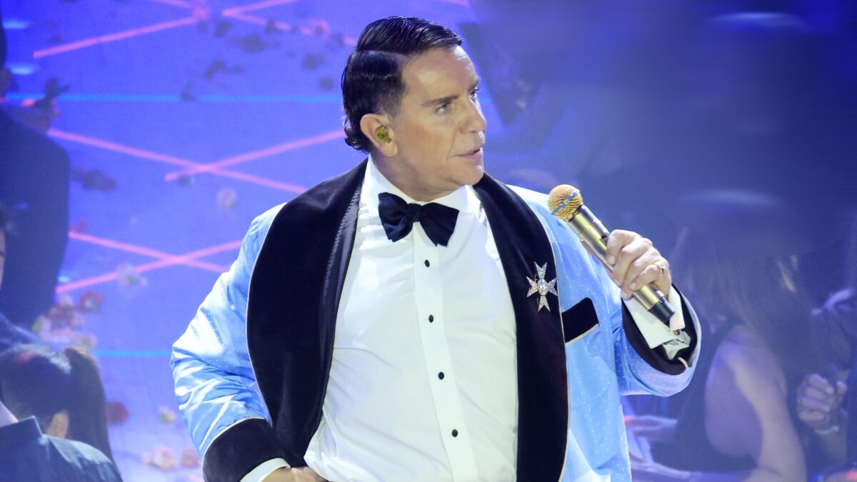 Ο Γιώργος Μαζωνάκης