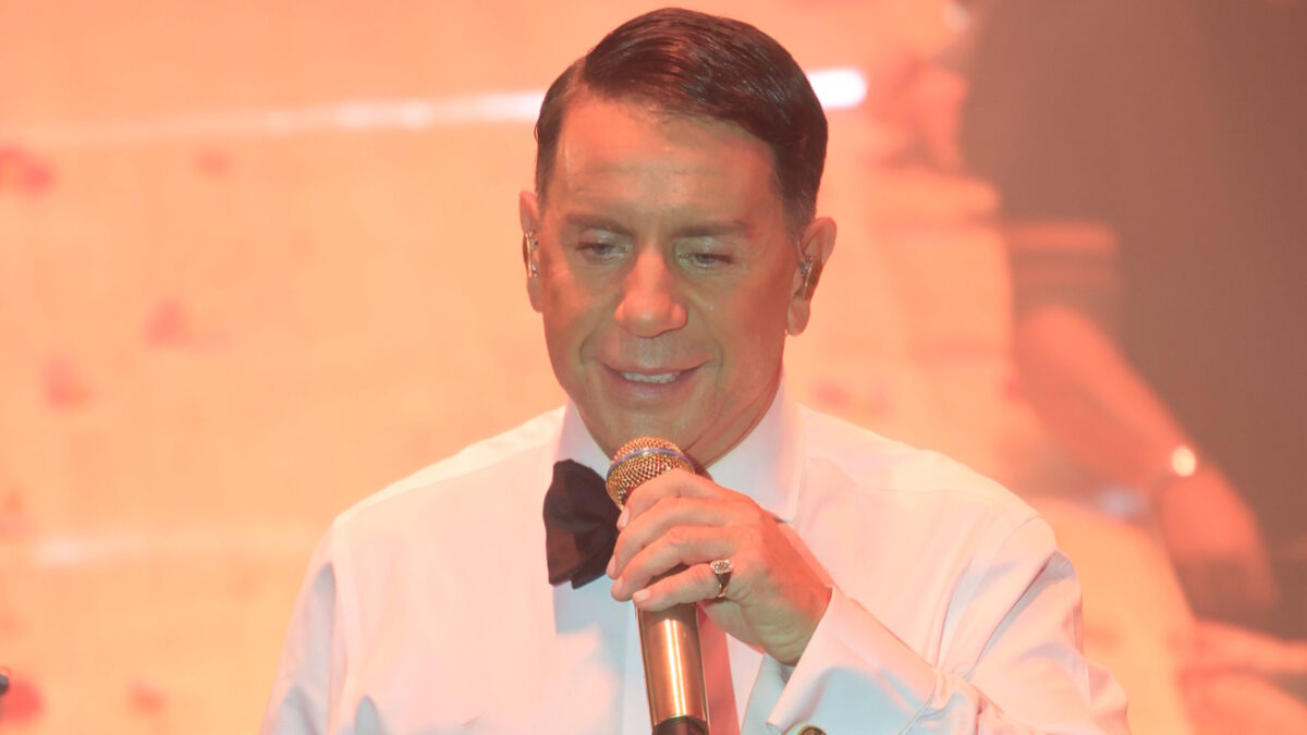 Γιώργος Μαζωνάκης