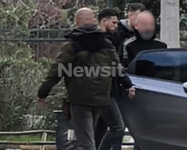 Ο γιος του υπουργού συνελήφθη για τη δολοφονία της μητέρας του