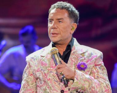 Γιώργος Μαζωνάκης