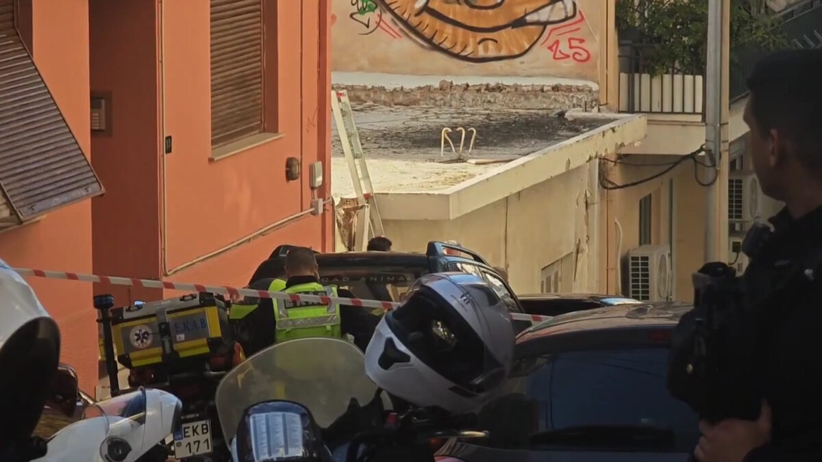 Το σημείο όπου ο άνδρας έπεσε από τον 4ο