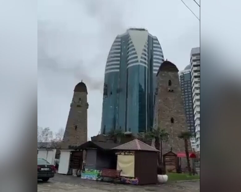 Ρωσία: Ουκρανικό drone φέρεται να έπληξε το Γκρόζνι, σύμφωνα με τον Ραμζάν Καντίροφ