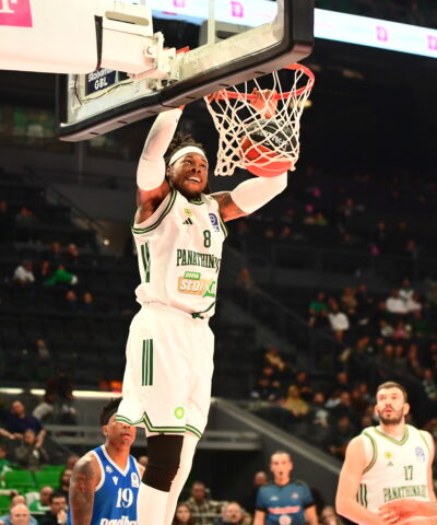 Ο Χολμς κόντρα στον Ηρακλή