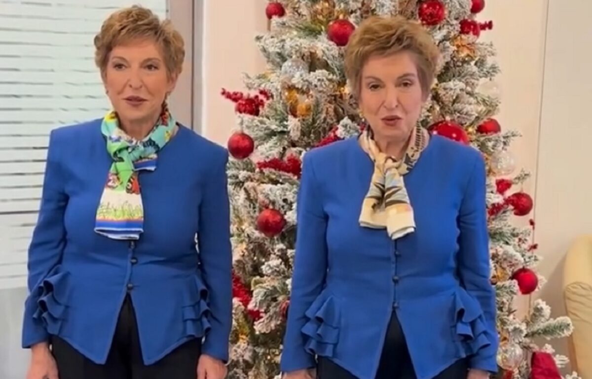 Η Ιωάννα Μάνδρου και η Χριστίνα Μάνδρου στα γραφεία του MEGA