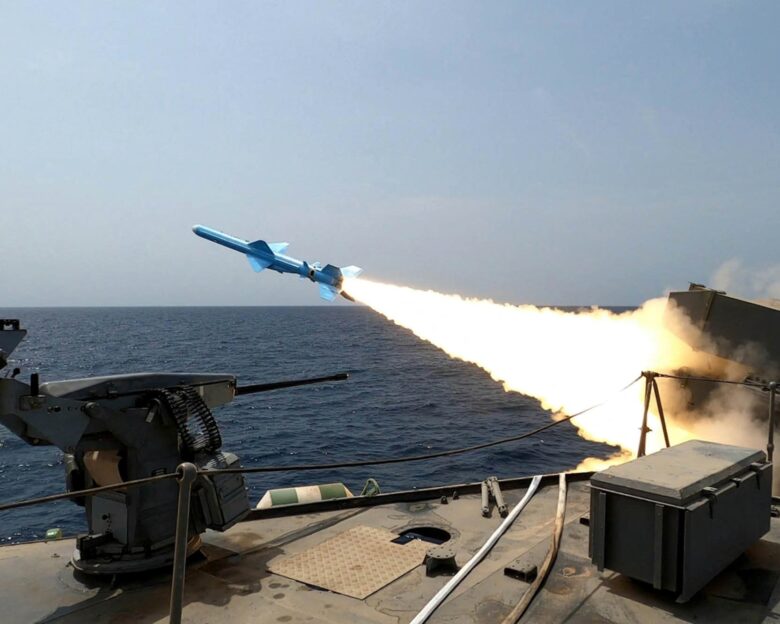 Ιράν: Οι Φρουροί της Επανάστασης προκαλούν τις ΗΠΑ στον Περσικό Κόλπο – Ναυτικές ασκήσεις ως προειδοποίηση προς τα αμερικανικά πλοία