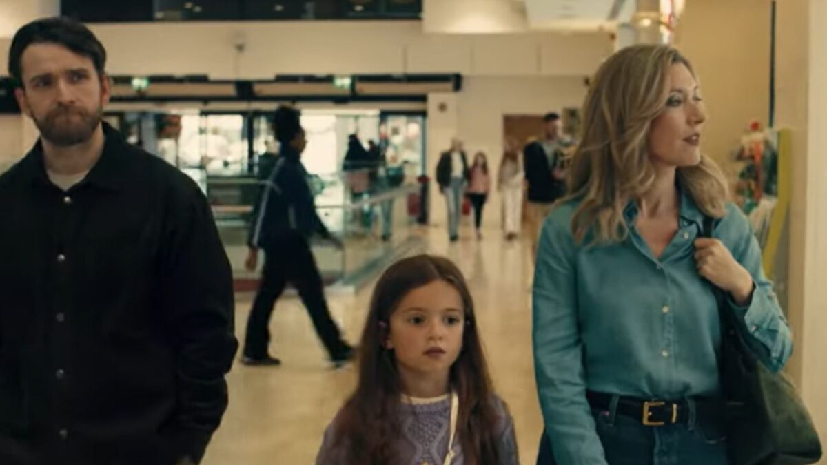 «Pause before you post»: Viral η ιρλανδική καμπάνια για την ασφάλεια των παιδιών στο διαδίκτυο